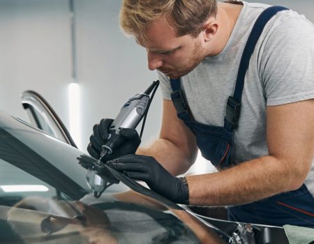 Ремонт автоскла у Києві — професійний сервіс Glasscar Ремонт автоскла у Києві — професійний сервіс Glasscar