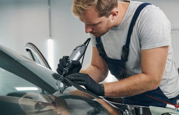 Ремонт автоскла у Києві — професійний сервіс Glasscar