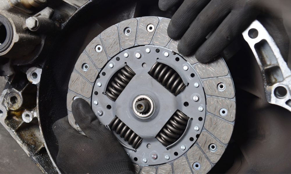 Комплекти зчеплення: усе, що треба знати водію