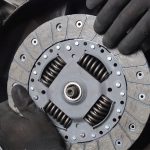 Комплекти зчеплення: усе, що треба знати водію