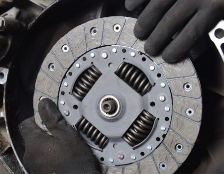 Комплекти зчеплення: усе, що треба знати водію